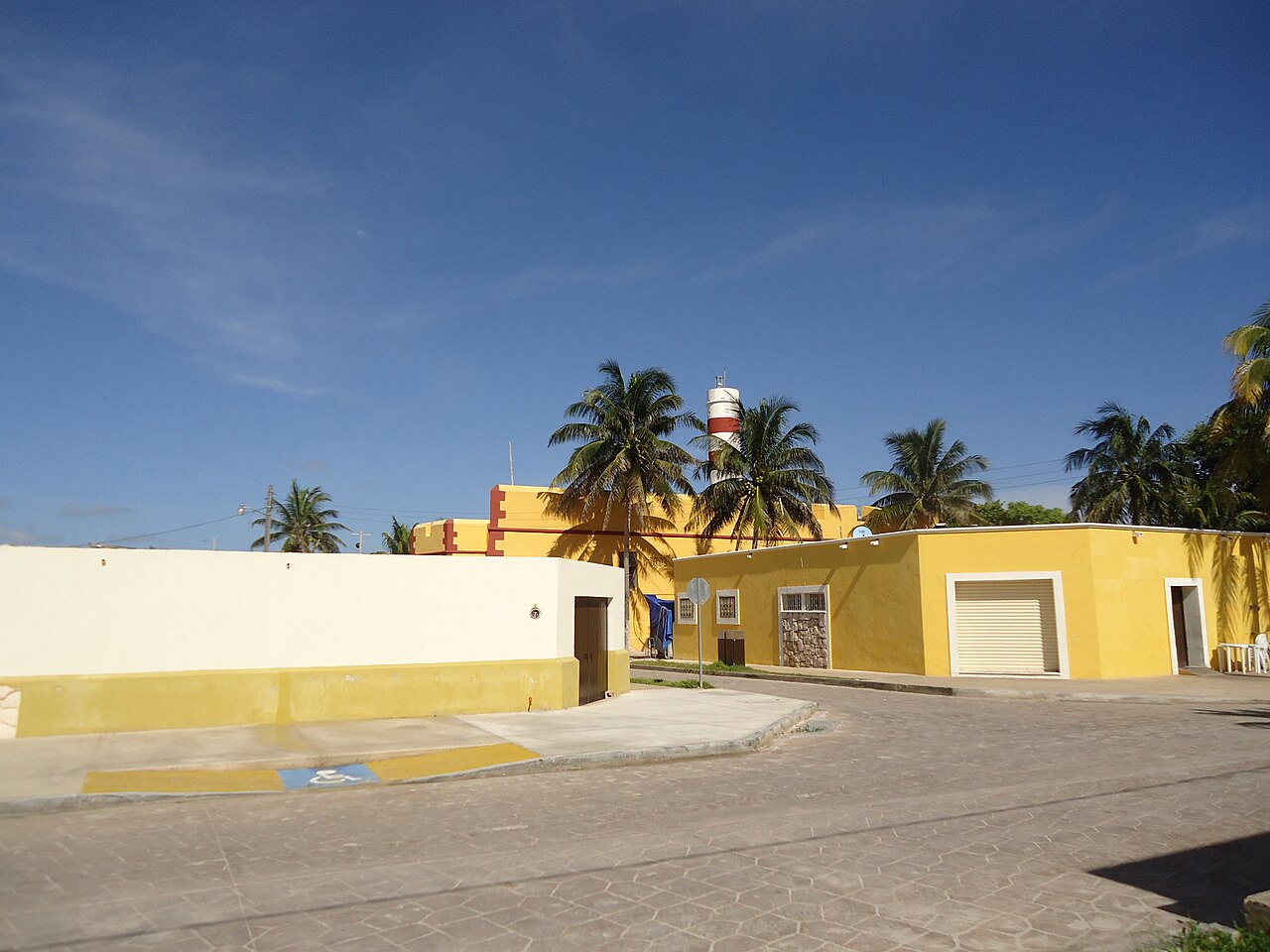 Faro histórico de Sisal